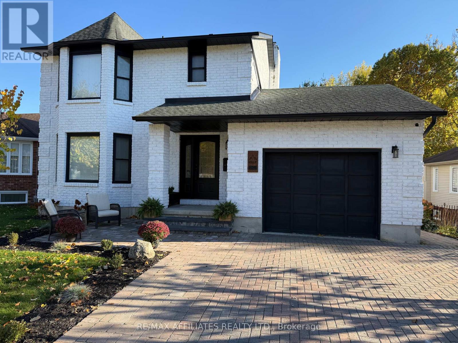 2 Baxter Dr #c, Brockville, ON K6V 3T8