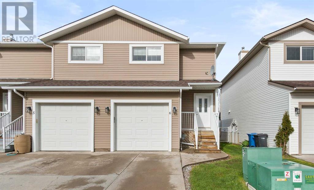 2002 22 Avenue Unit 6, Bowden, AB T0M 0K0