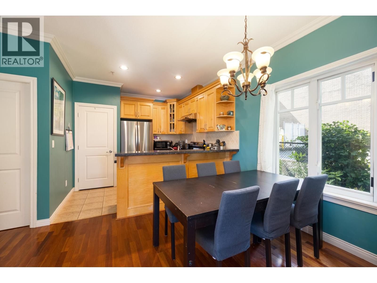 1930 Turner St, Vancouver, BC V5L 2A1