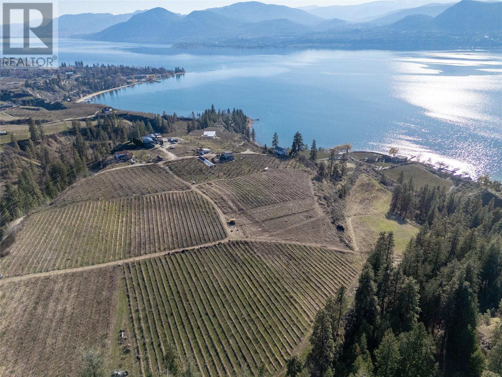 4815 Cooper Rd, Naramata, BC V0H 1N1