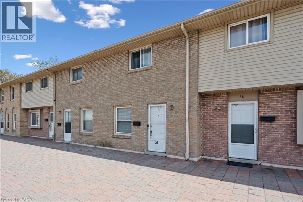 293 Fairway Road N Unit 33, Kitchener, ON N2A 2P1