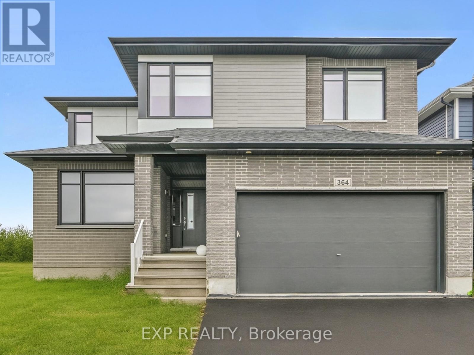 364 Gloaming Cres, Ottawa, ON K2S 1B6