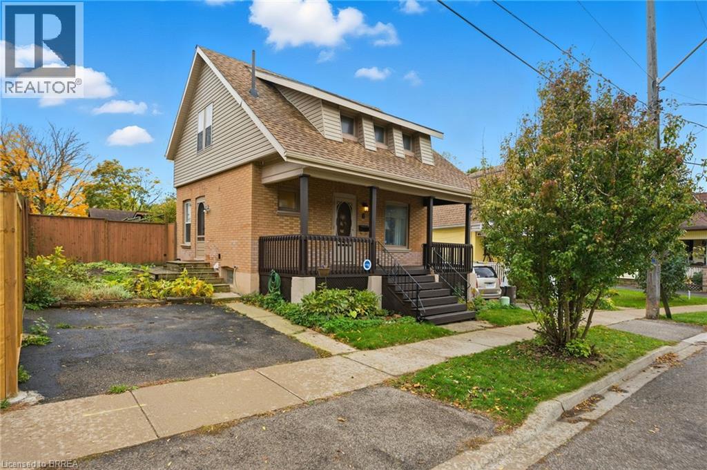 6 Strathcona Ave, Brantford, ON N3S 1T3