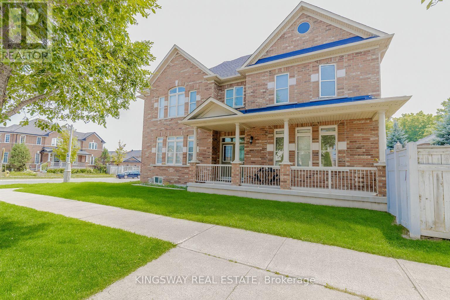 197 Ken Laushway Ave, Whitchurch-Stouffville, ON L4A 0S6
