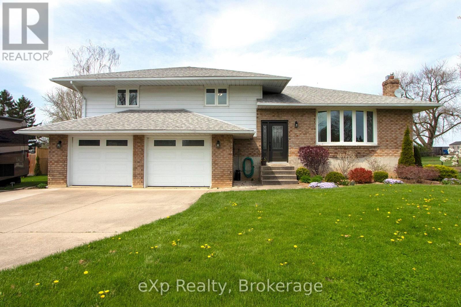 1806 Perth 139 Rd, St. Marys, ON N4X 1C8