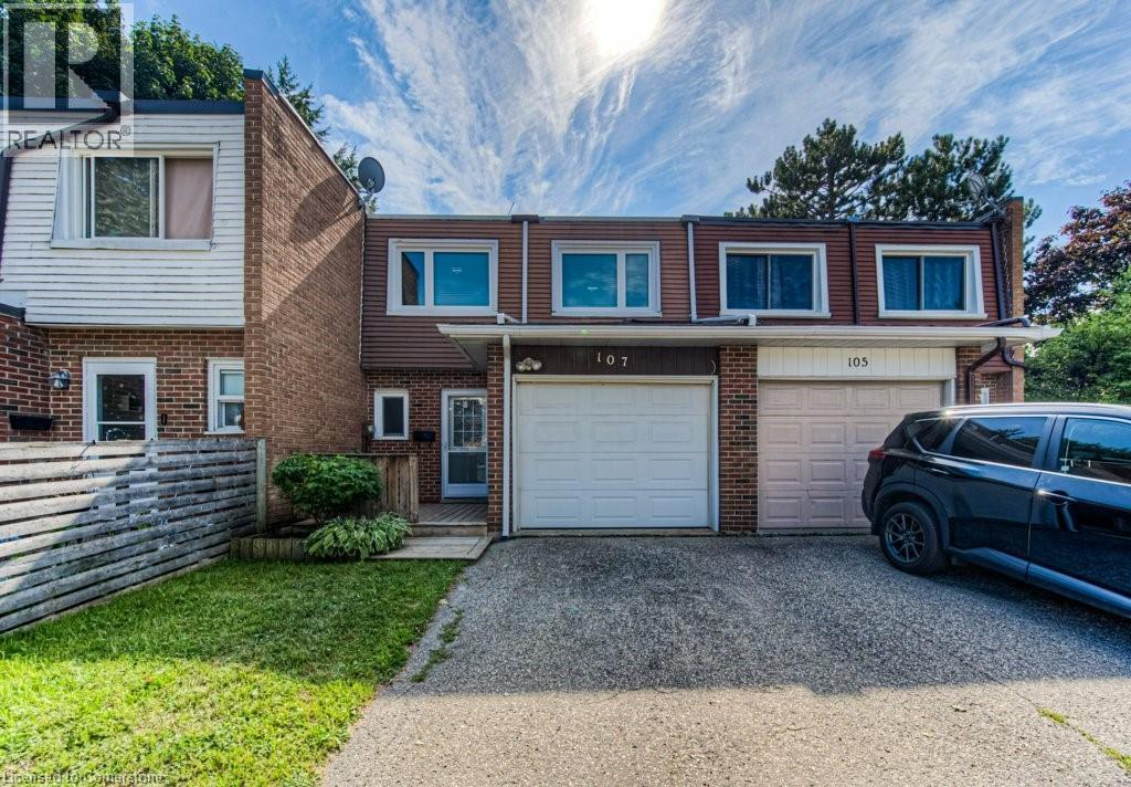 107 Charles Best Pl, Kitchener, ON N2M 5A4