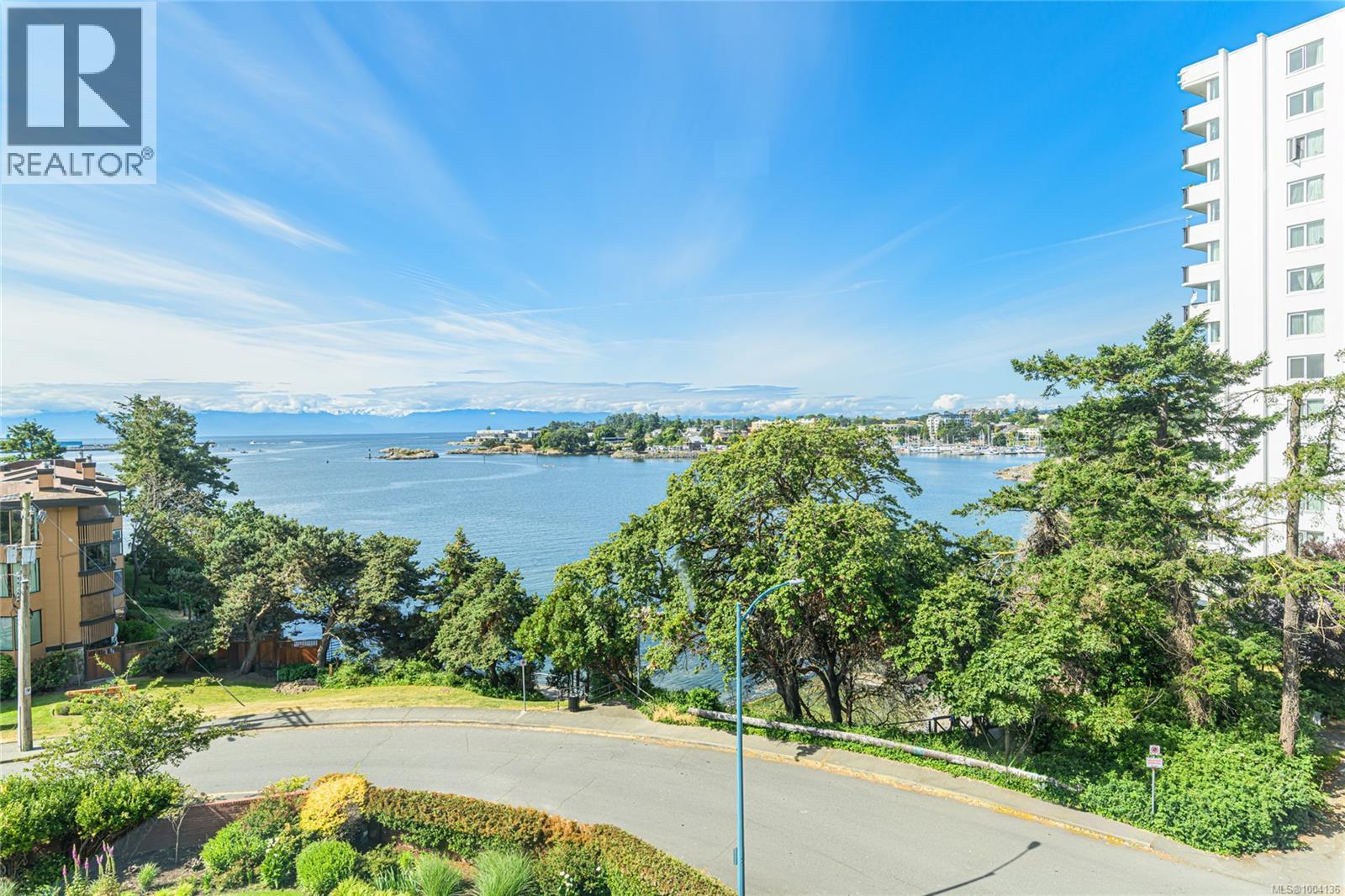 325 Maitland St Unit 505 St, Victoria, BC V9A 7E9