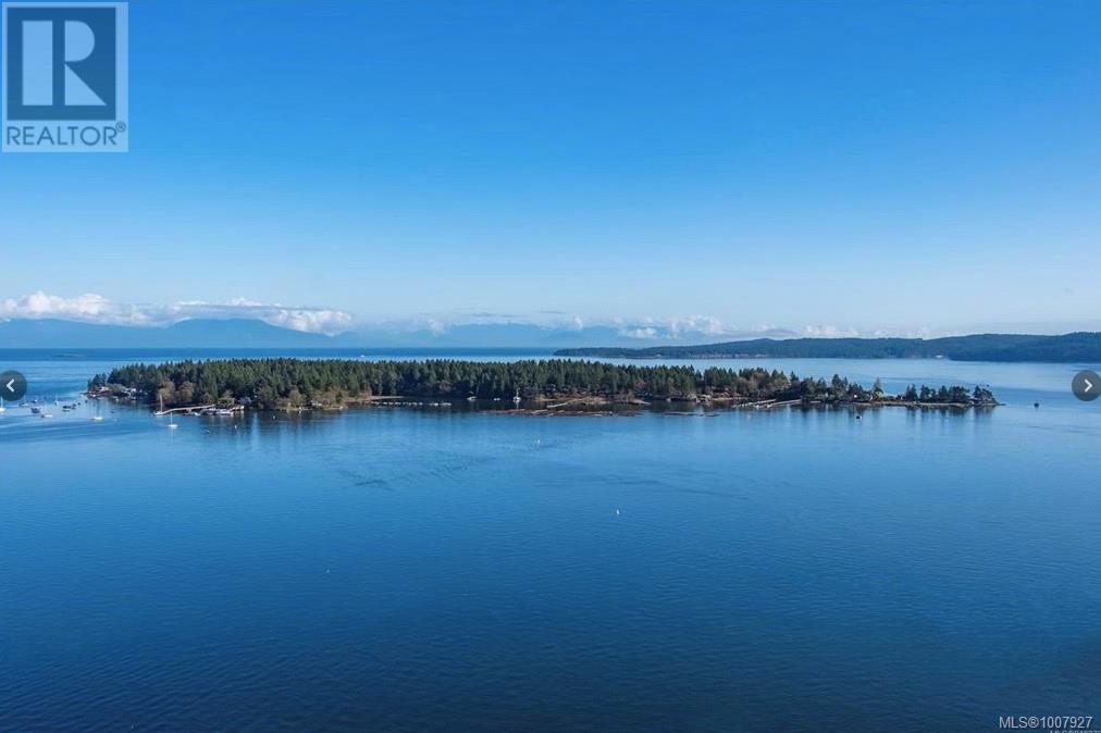 103 Captain Morgans Blvd, Nanaimo, BC V9R 6R1