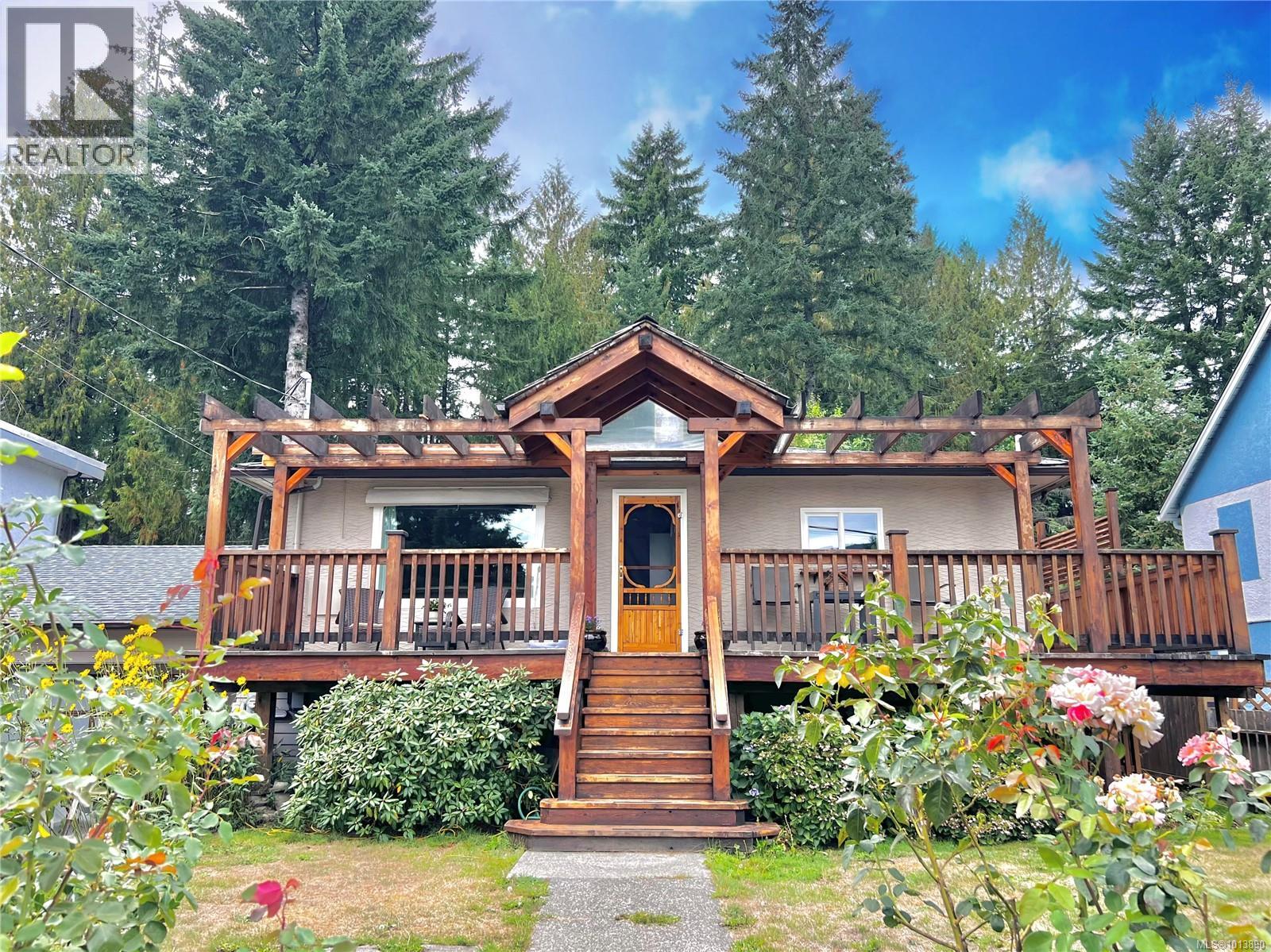 100 Boundary Rd, Lake Cowichan, BC V0R 2G0