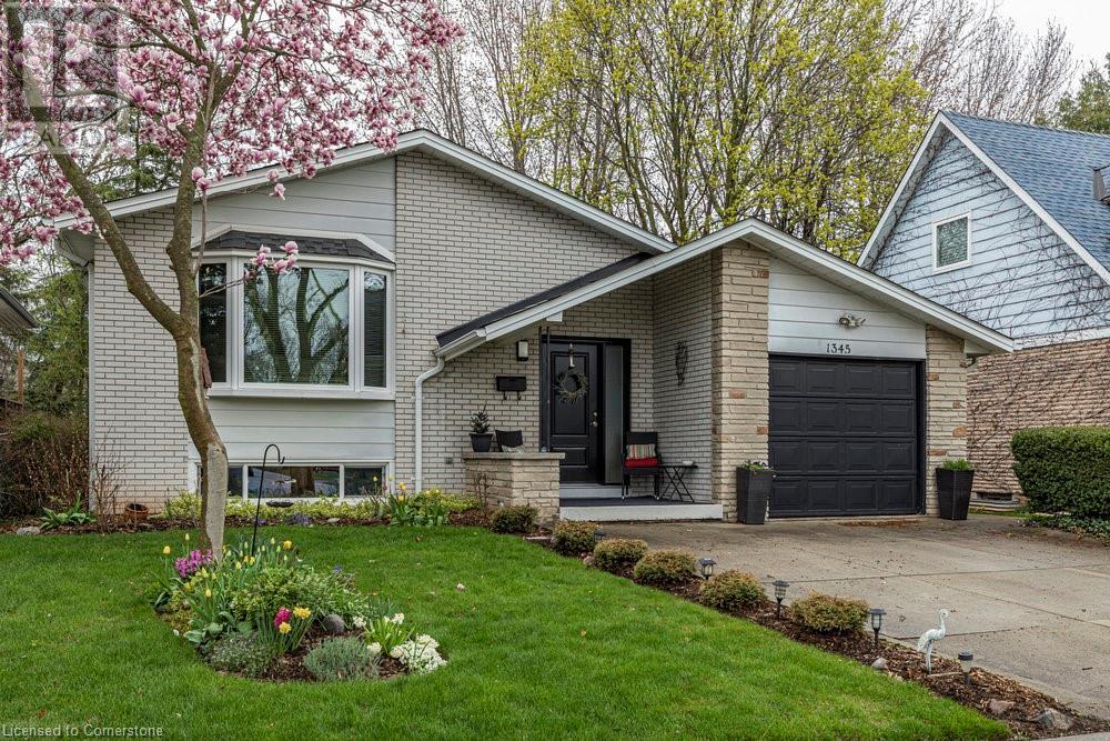 1345 Ester Dr, Burlington, ON L7P 1L2
