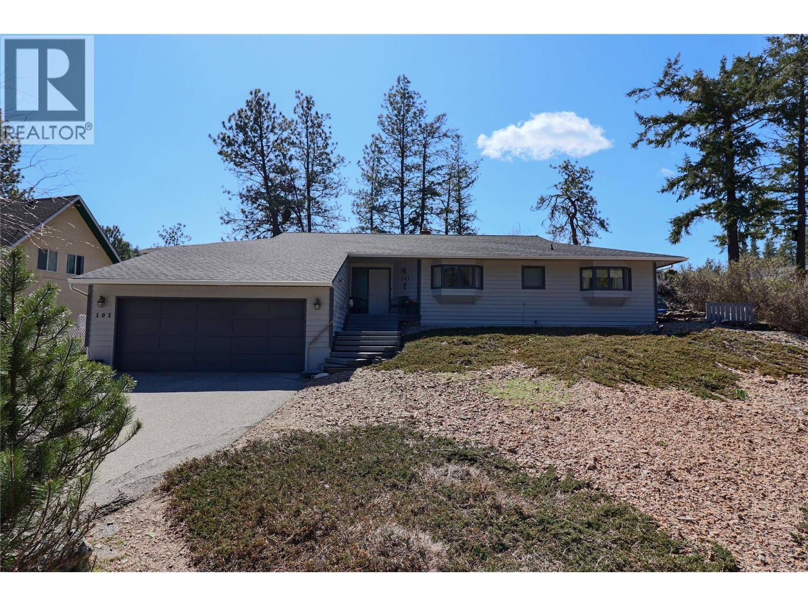 103 Eagle Dr, Kaleden, BC V0H 1K0