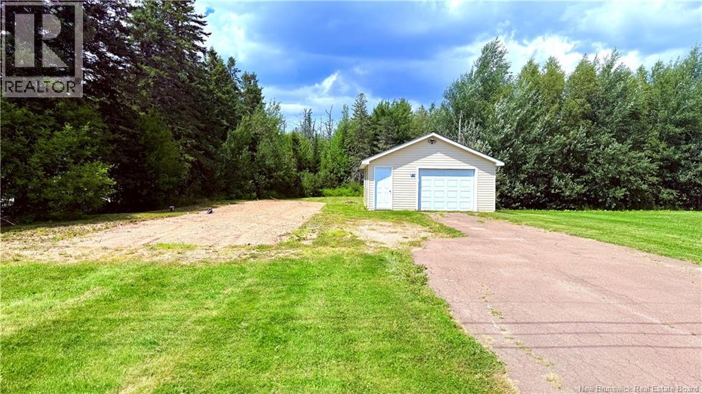 46 Saintpaul St, Rogersville, NB E4Y 1W2