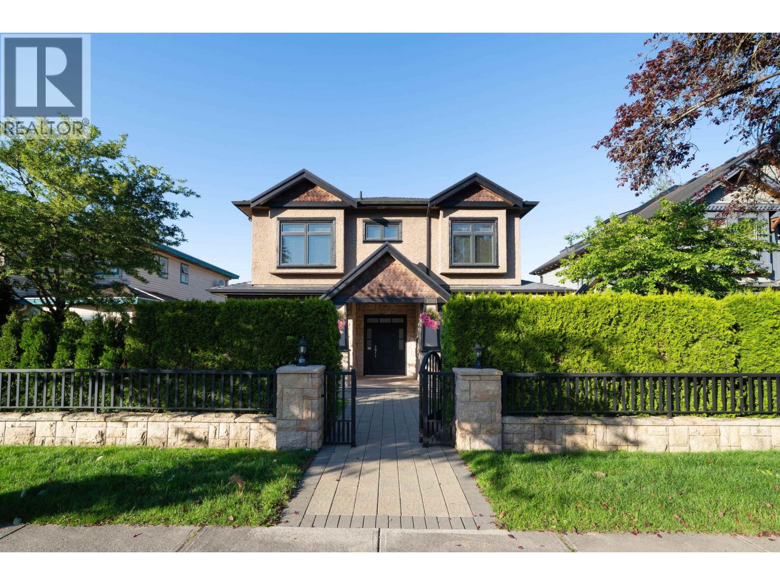 3450 Puget Dr, Vancouver, BC V6L 2T5