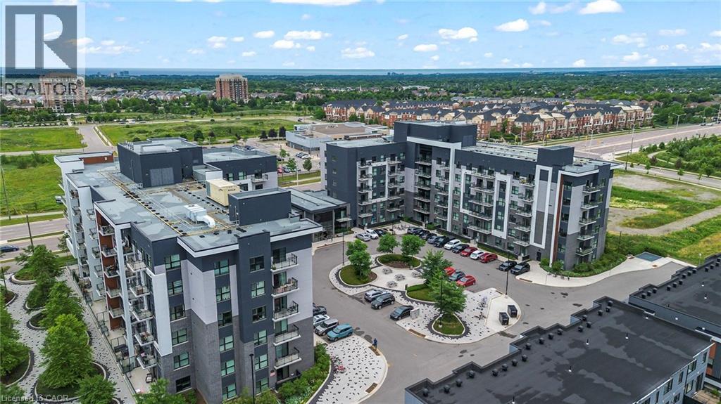 102 Grovewood Common Unit 121, Oakville, ON L6H 0X2