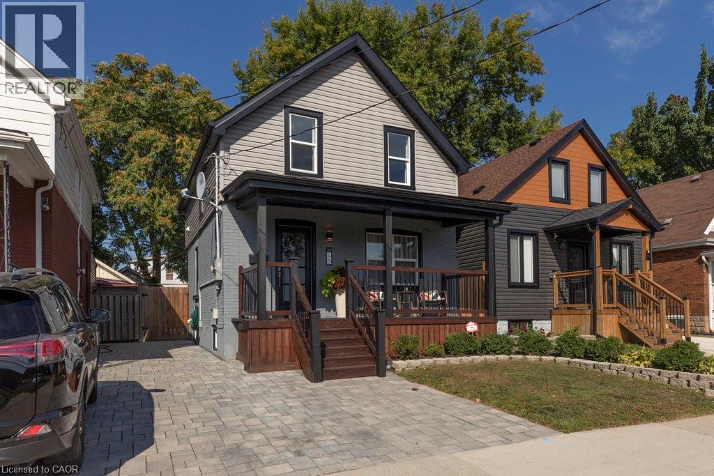 45 Tragina Ave N, Hamilton, ON L8H 5C4
