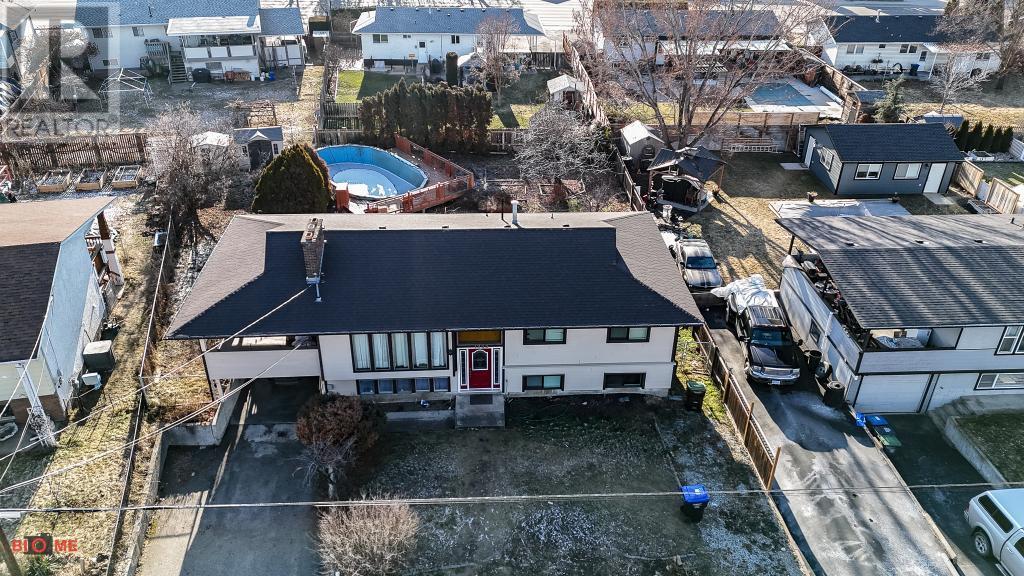 1255 Thompson Rd, Kelowna, BC V1X 1C8