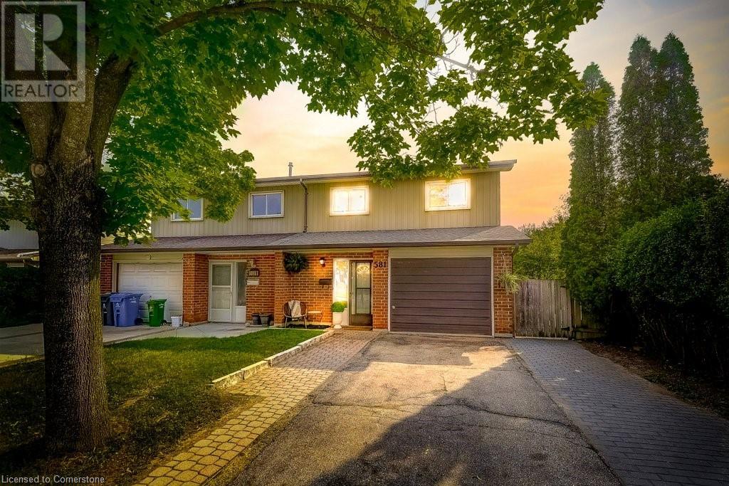 581 College Ave W, Guelph, ON N1G 2Z6