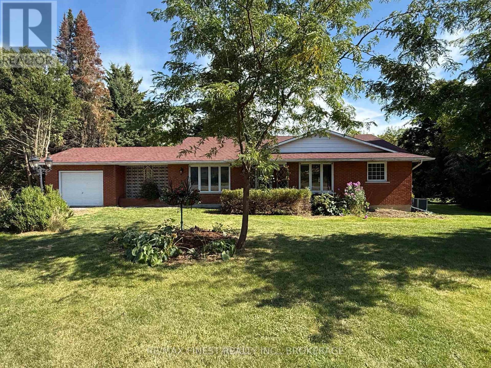 1712 Creekside Dr, Loyalist, ON K0H 2H0