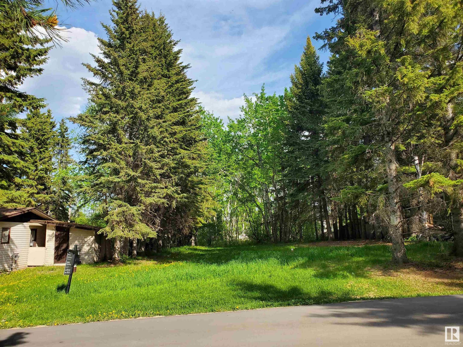 5 Norris Beach Pigeon Lake St Unit 516, Rural Wetaskiwin County, AB T0C 2V0