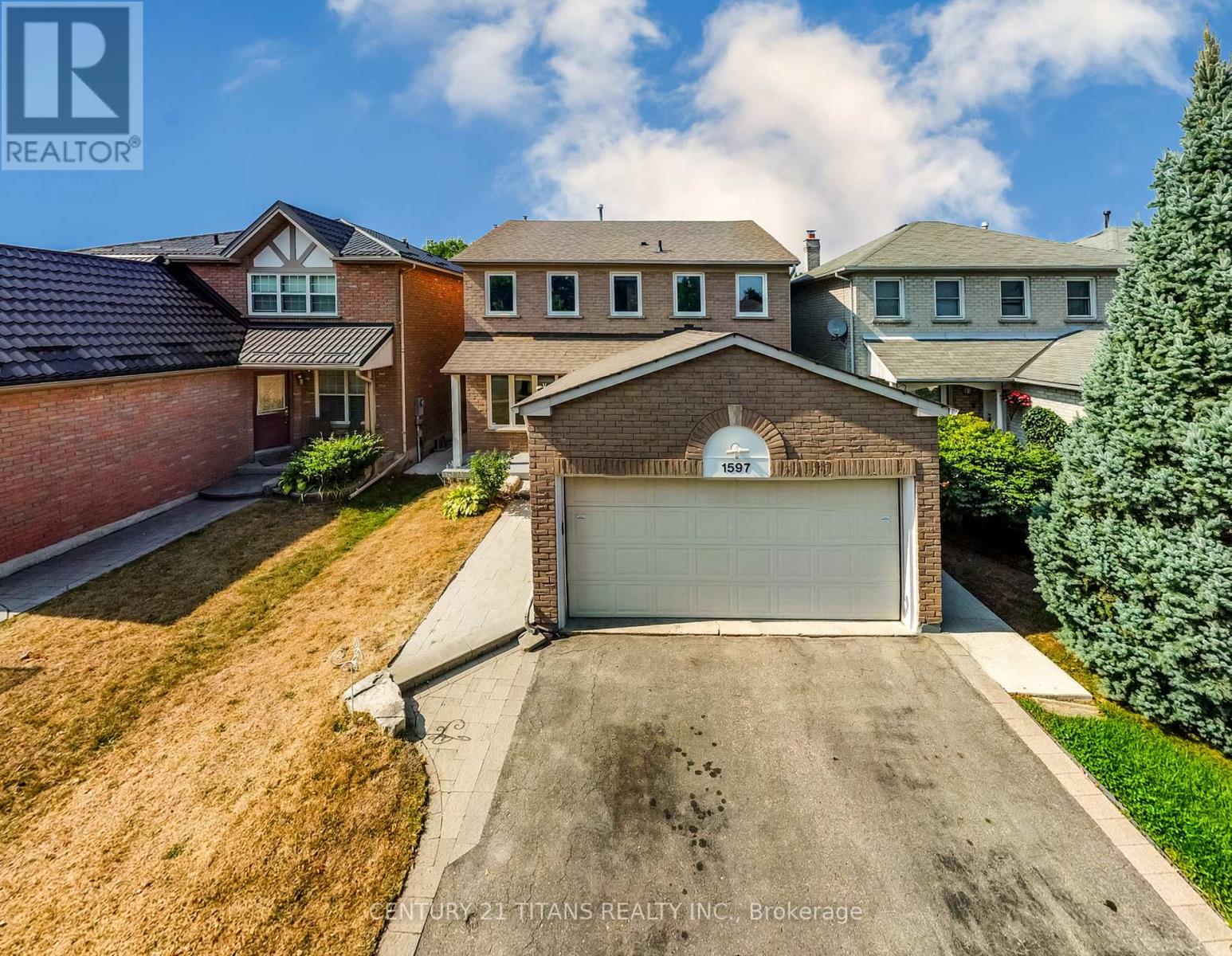 1597 Amberlea Rd, Pickering, ON L1V 5N8