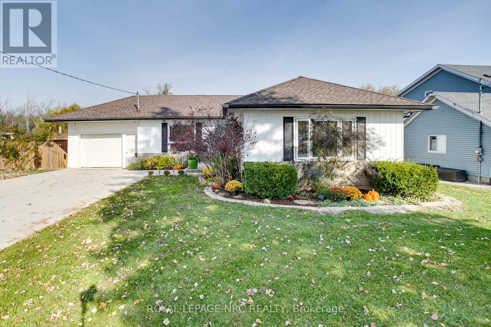 3522 E Main St, Fort Erie Stevensville, ON L0S 1S0