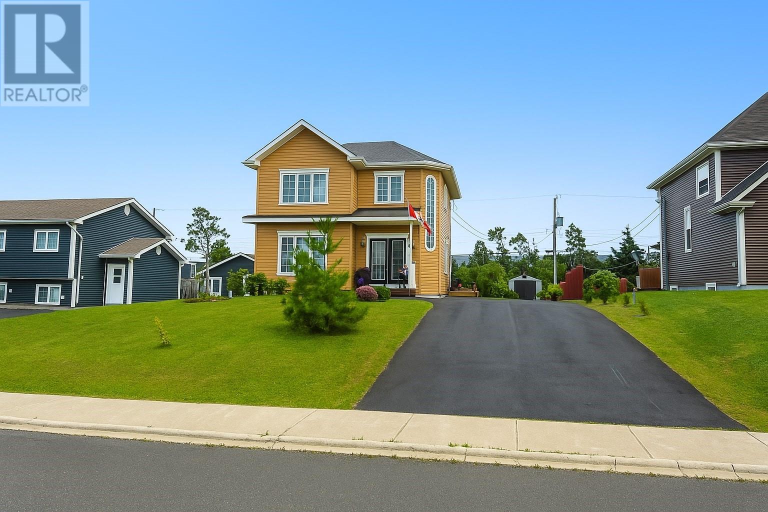 42 Cheshire Cres, Gander, NL A1V 0B8