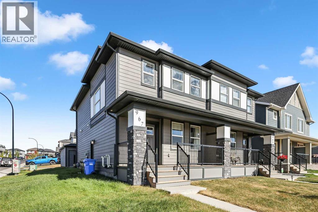 967 Legacy Cir SE, Calgary, AB T2X 5A7
