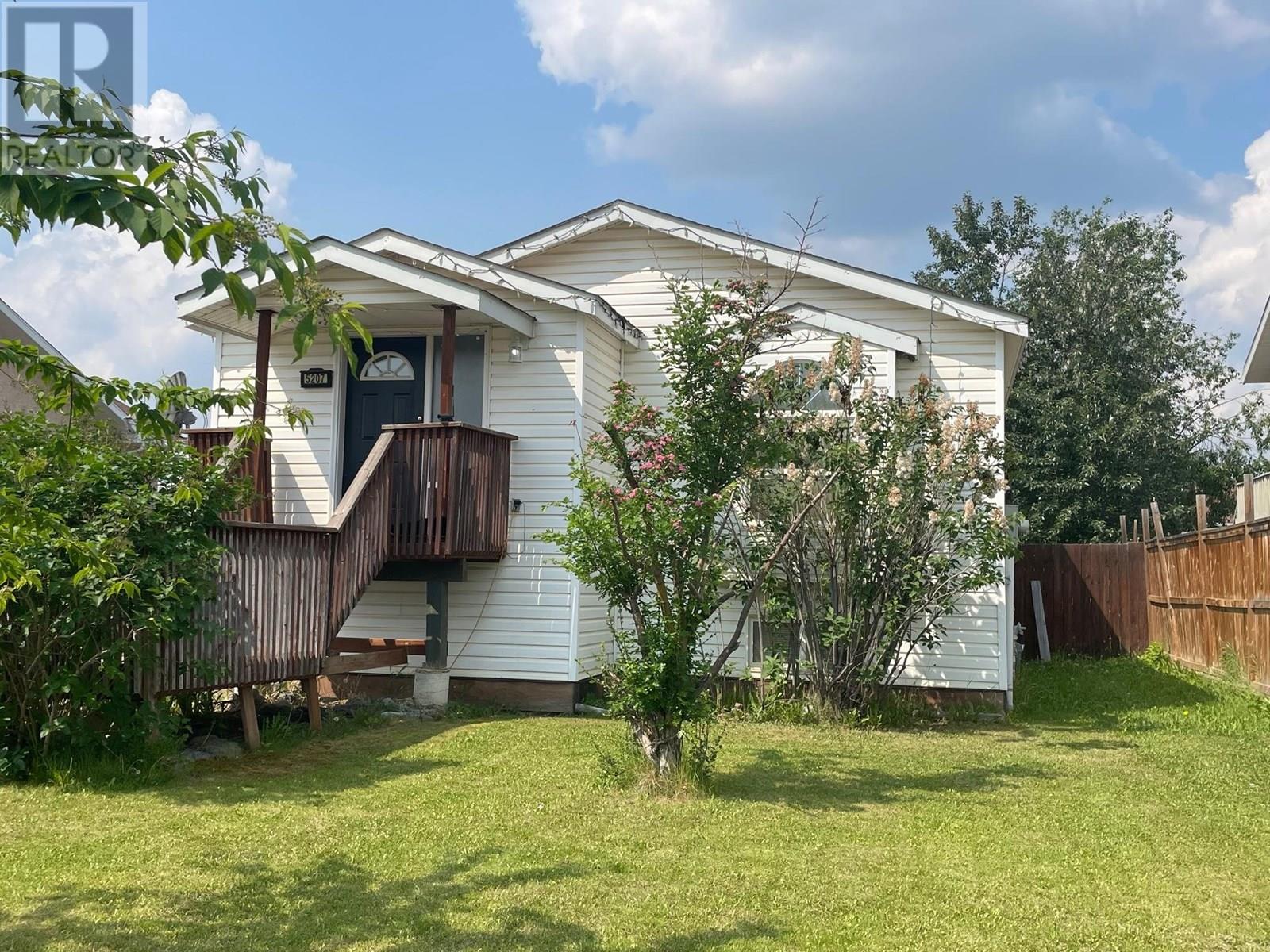 45 Street Unit 5207, Fort Nelson, BC V0C 1R0