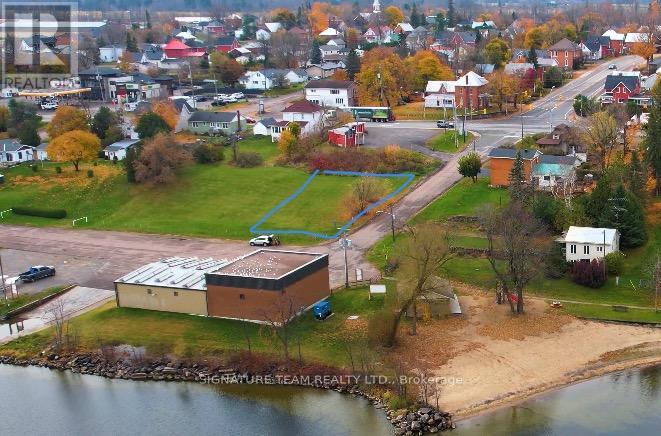 1 Bonnechere Street, Whitewater Region, ON K0J 1K0