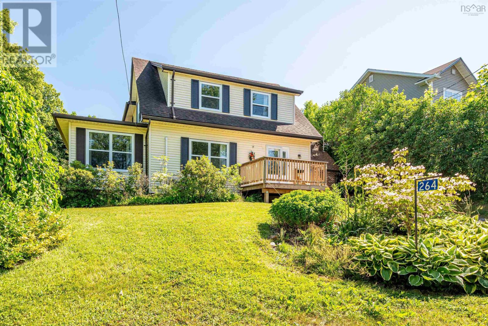 264 Highland Ave, Windsor, NS B0N 2T0