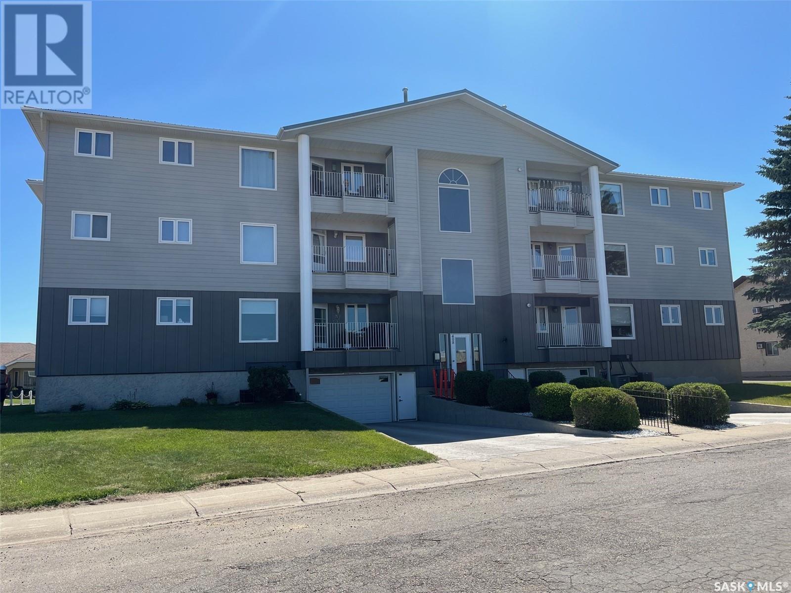408 Heritage Drive Unit 304, Estevan, SK S4A 2P7