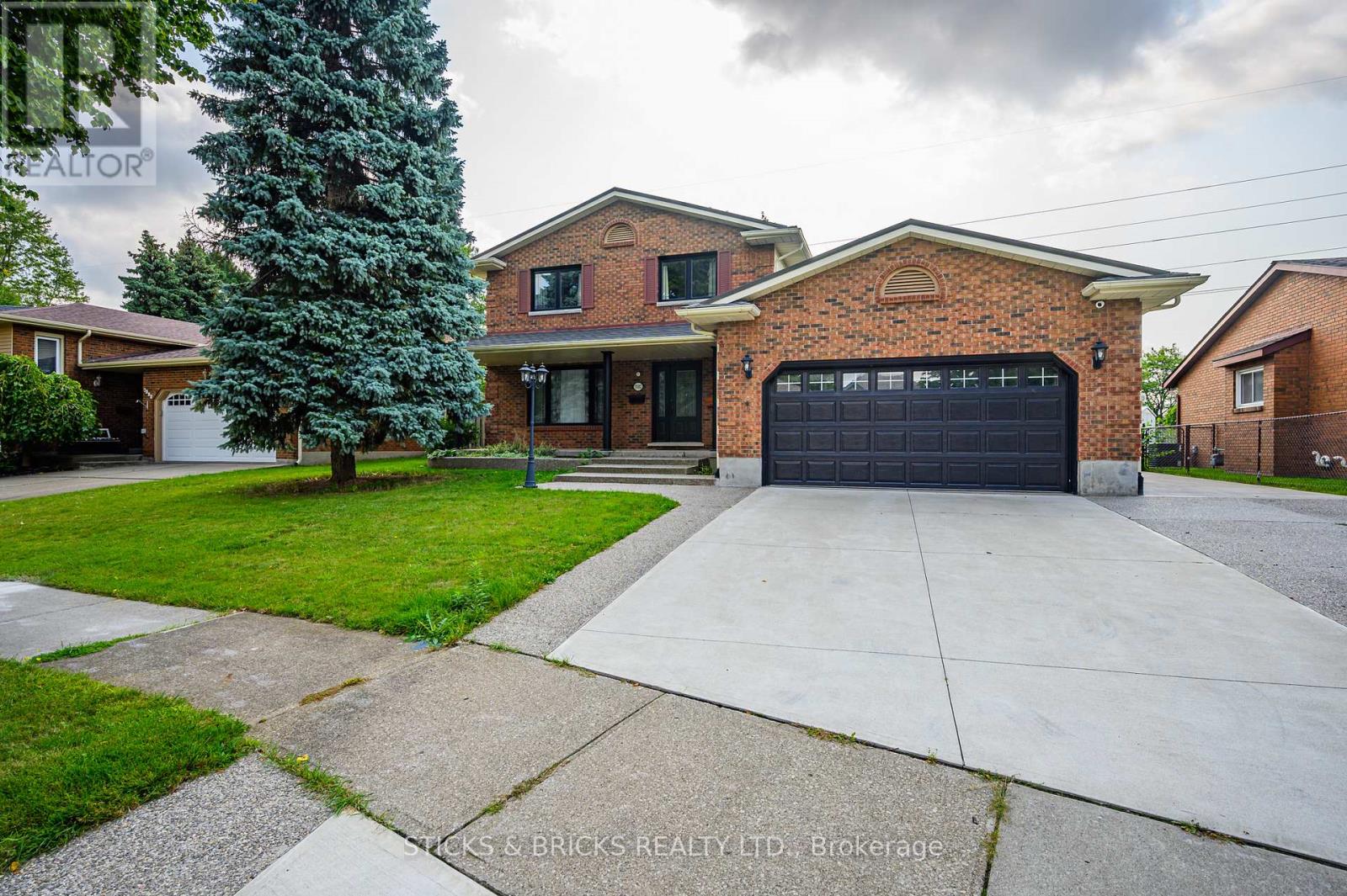 7102 Burbank Cres, Niagara Falls, ON L2J 4E7
