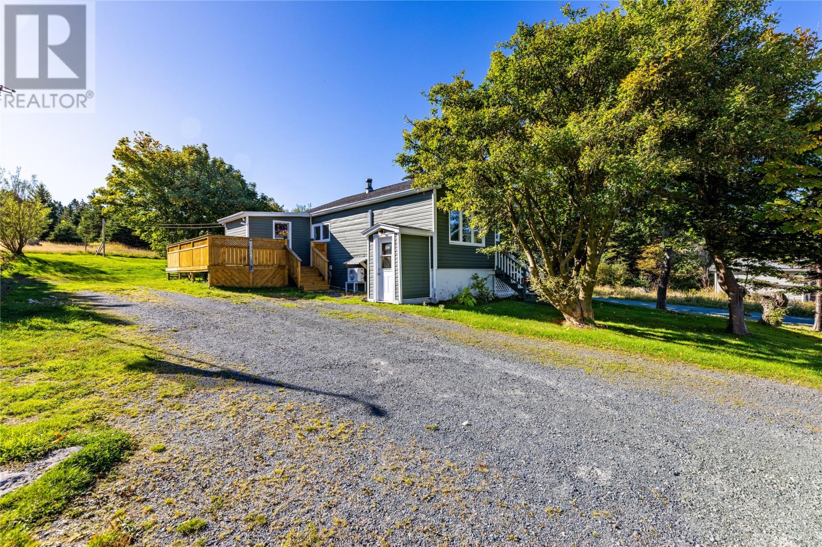 3 Connors Ln, Pouch Cove, NL A0A 3L0