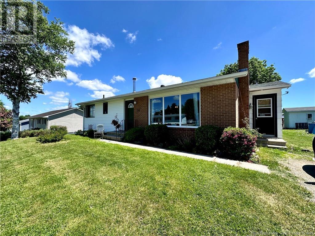 24 Snowball Cres, Nackawic, NB E6G 1C9 MLS NB101401 Houseful