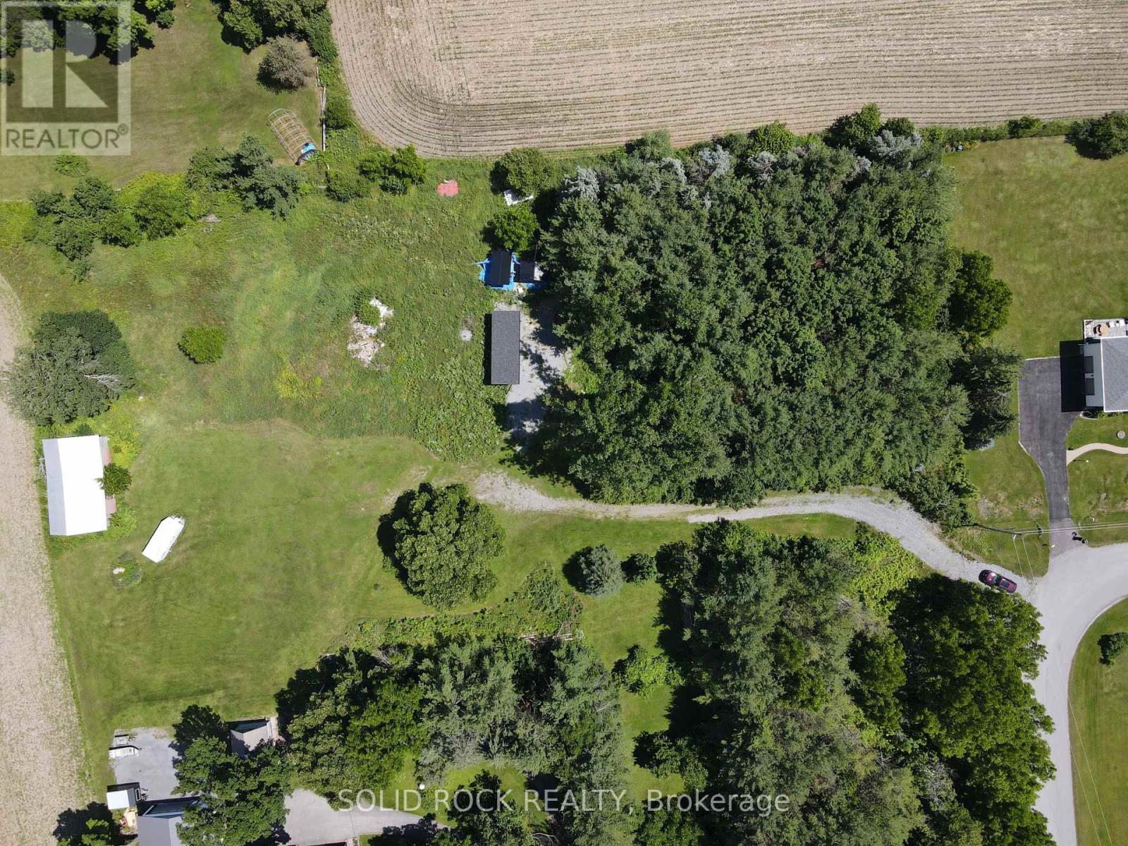 202 Highfield Cres, Beckwith, ON K7C 3P2