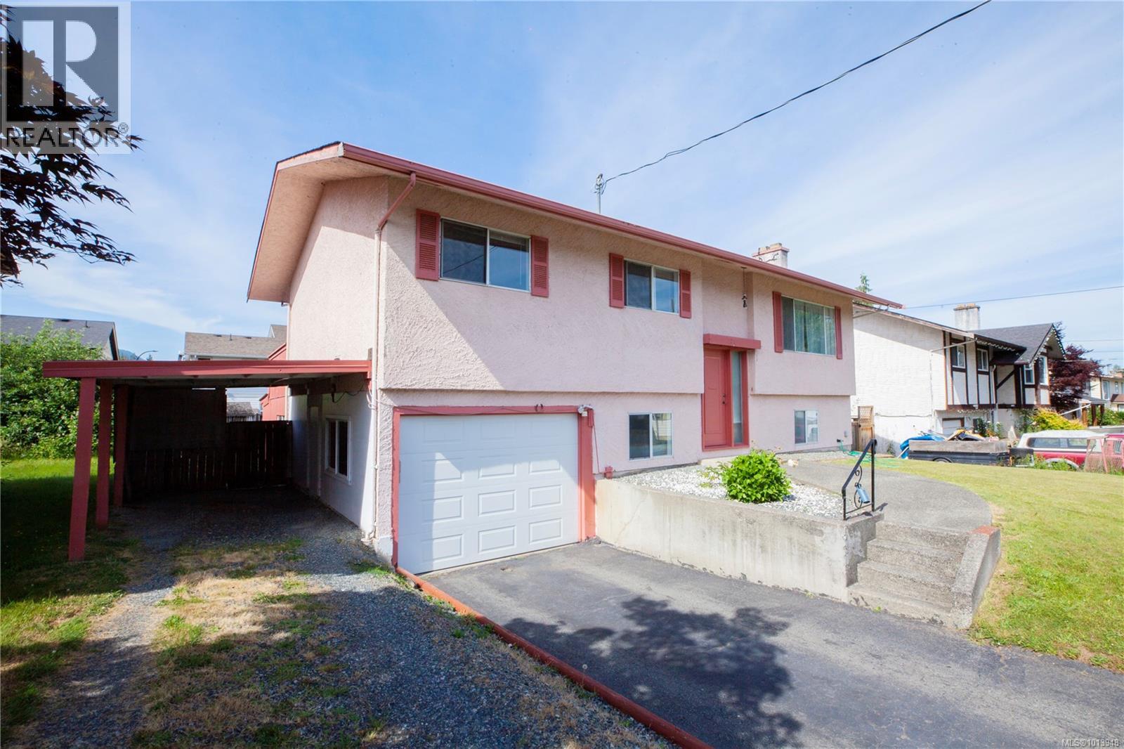 3125 Highfield Rd, Duncan, BC V9L 4A6