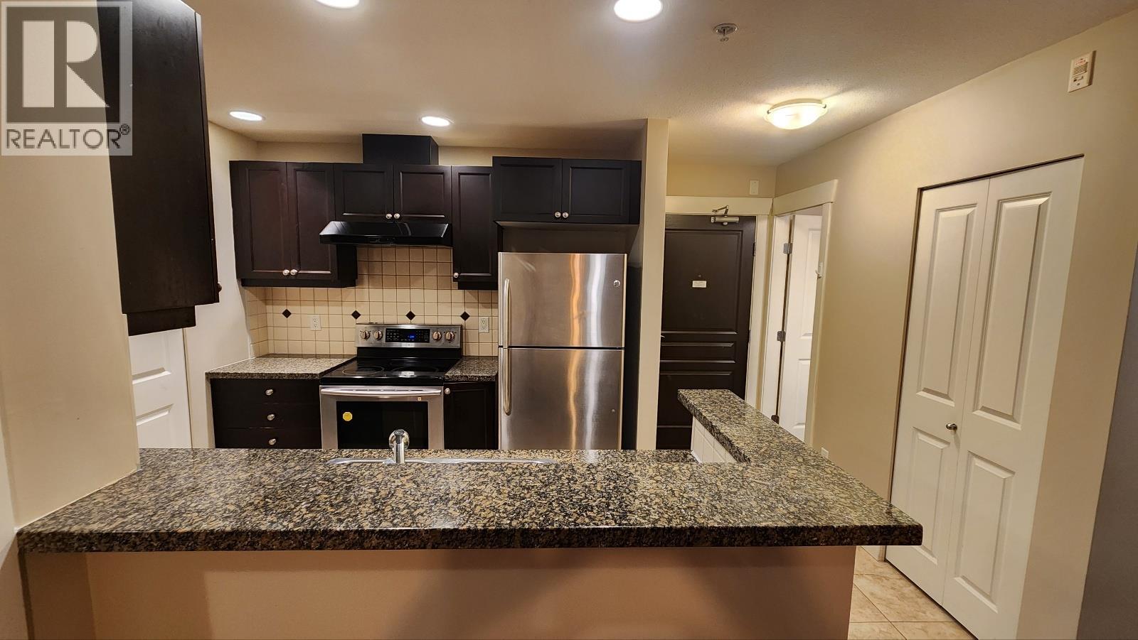 6279 Eagles Drive Unit 114, Vancouver, BC V6T 2K7