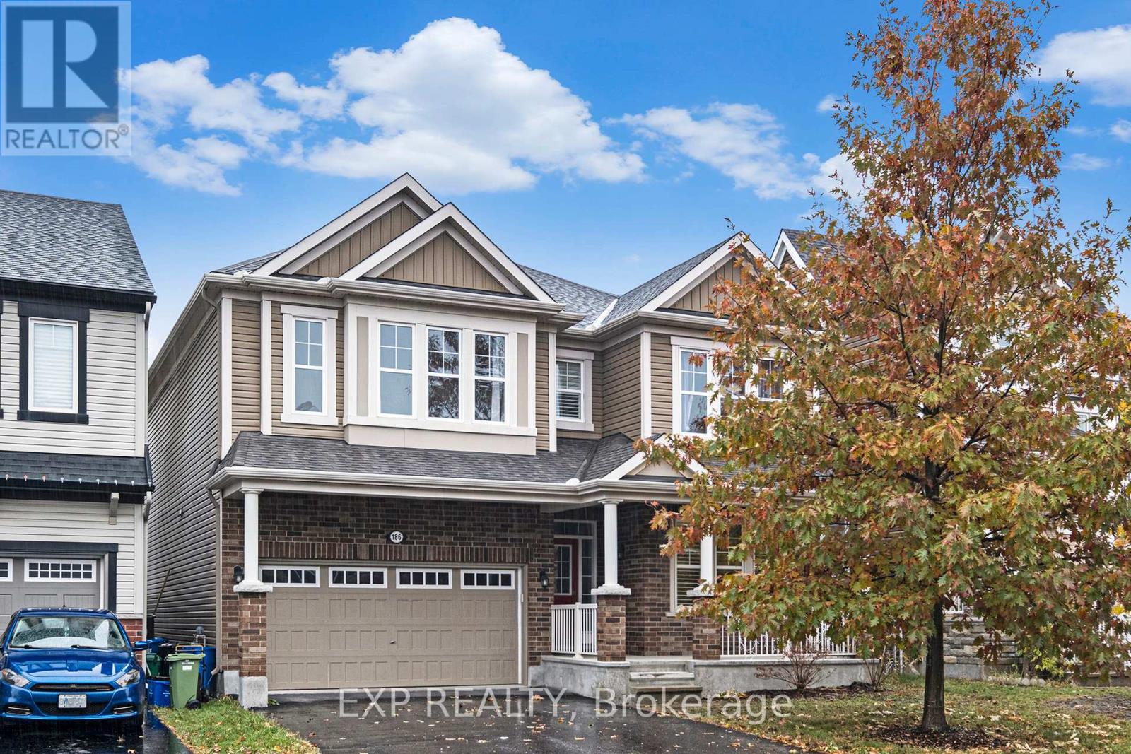 186 Lamprey St, Ottawa, ON K2C 3H2