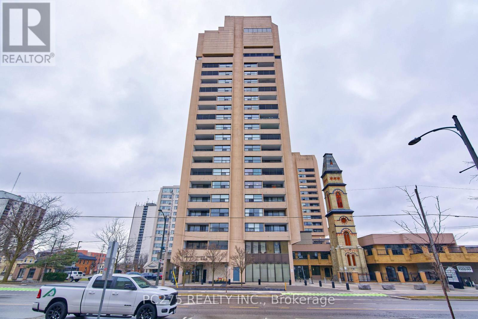 1806 389 Dundas St, London, ON N6B 3L5