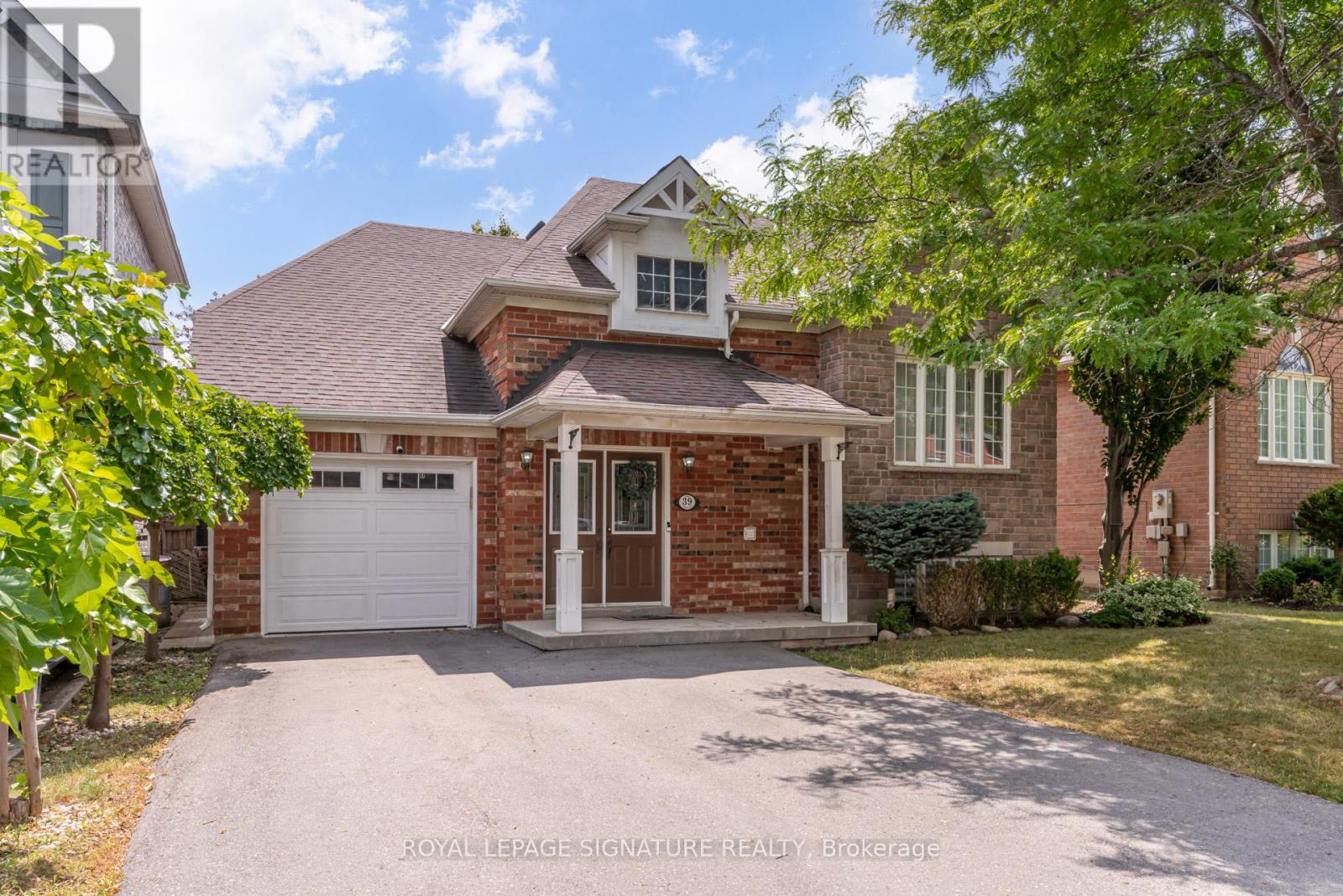 39 Treeline Blvd, Brampton, ON L6P 1C5