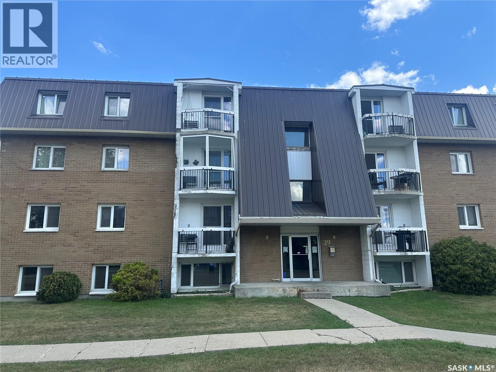 39 Centennial Street Unit 44, Regina, SK S4S 6P8
