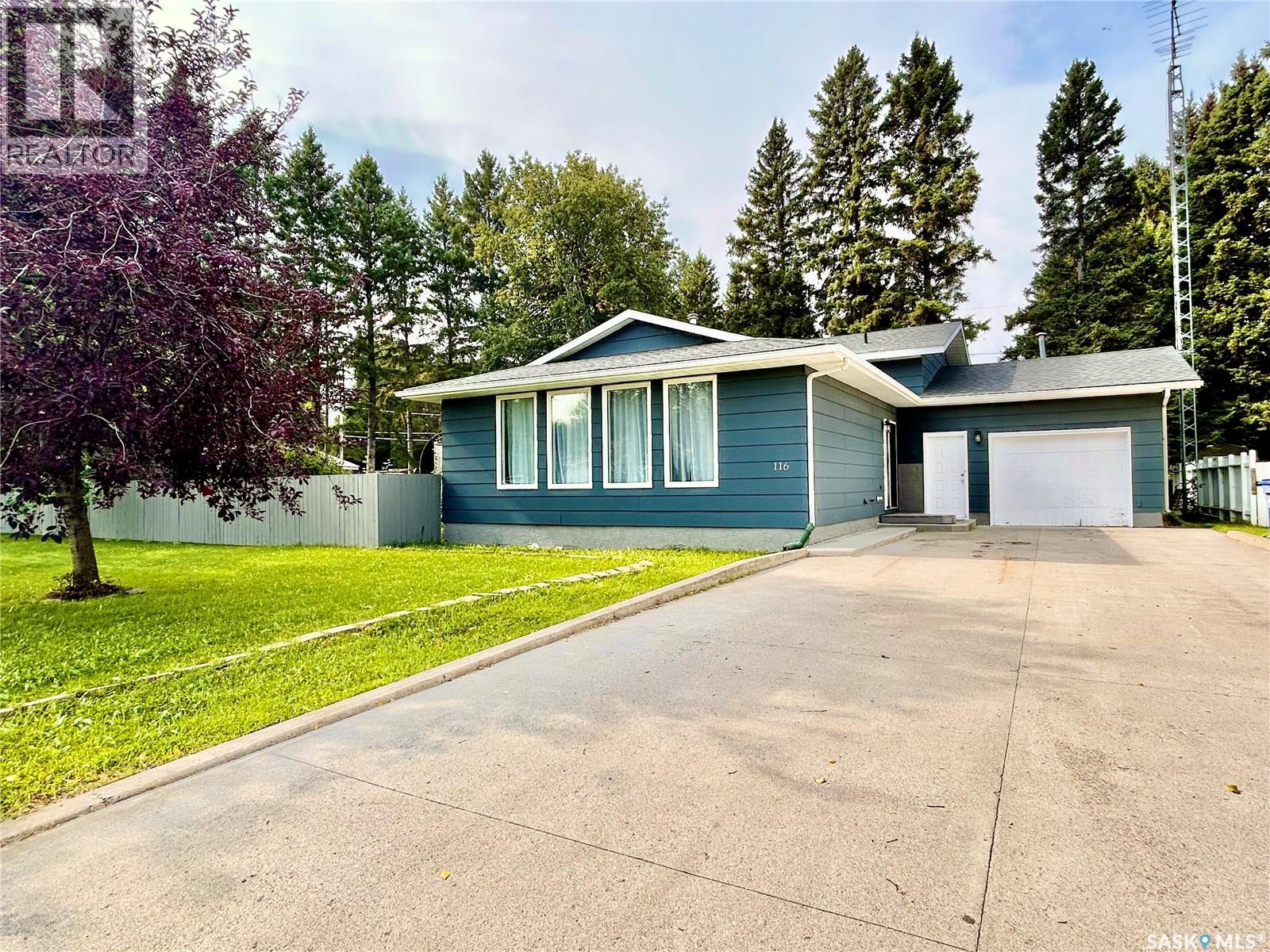 116 6 Street East, Nipawin, SK S0E 1E0