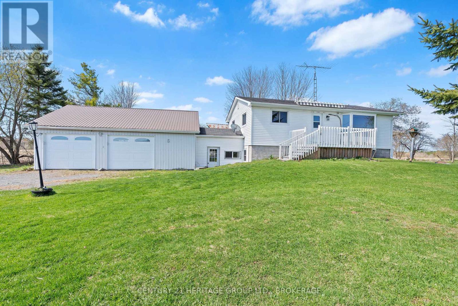 15 Highway Unit 2750, Rideau Lakes, ON K0G 1E0