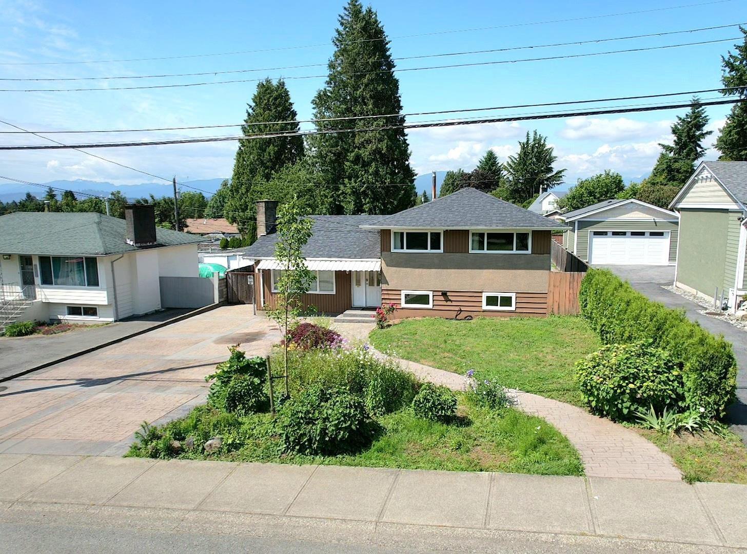 15117 Canary Dr, Surrey, BC V3R 4V4