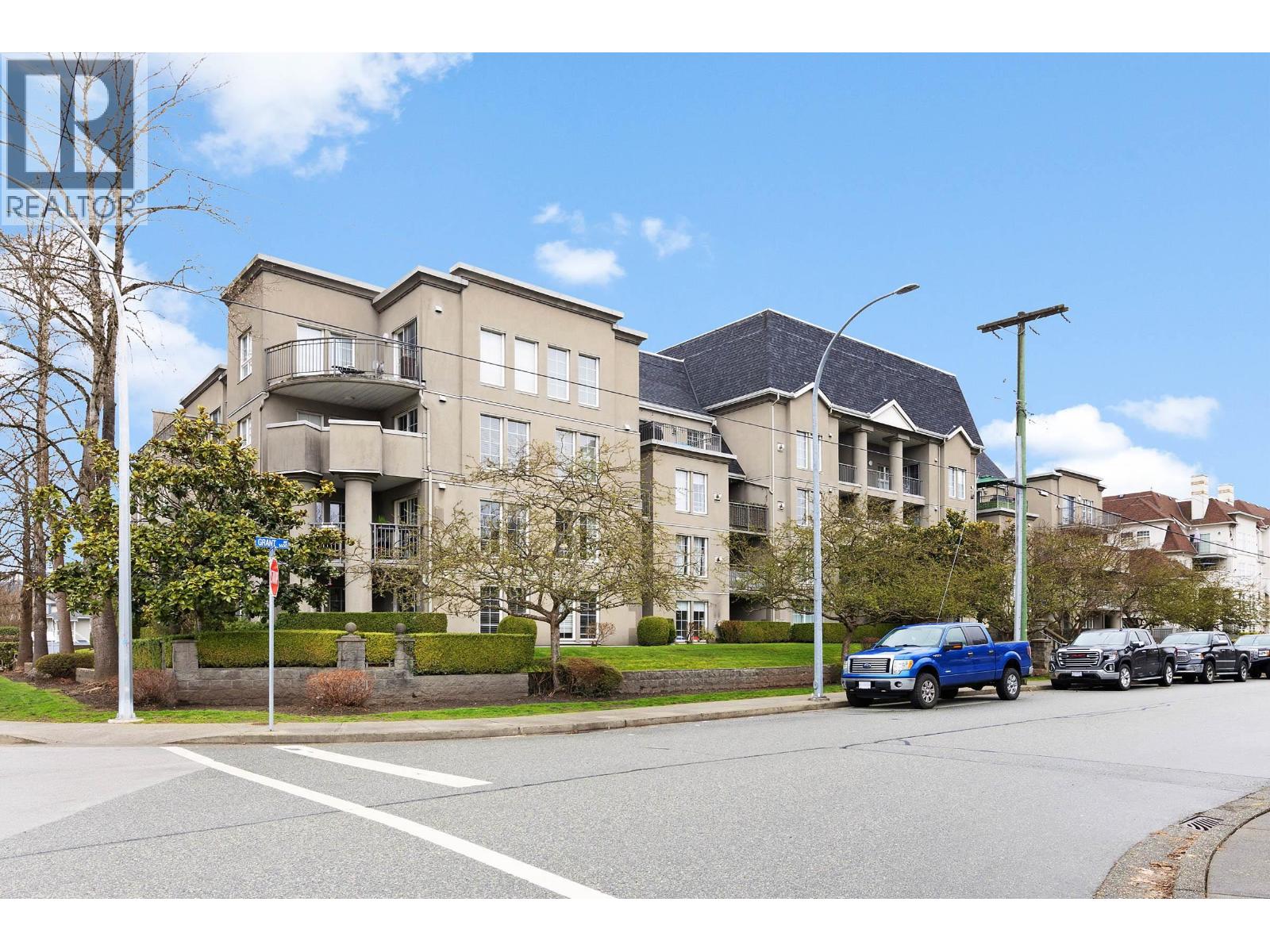 1669 Grant Avenue Unit 203, Port Coquitlam, BC V3B 7W9