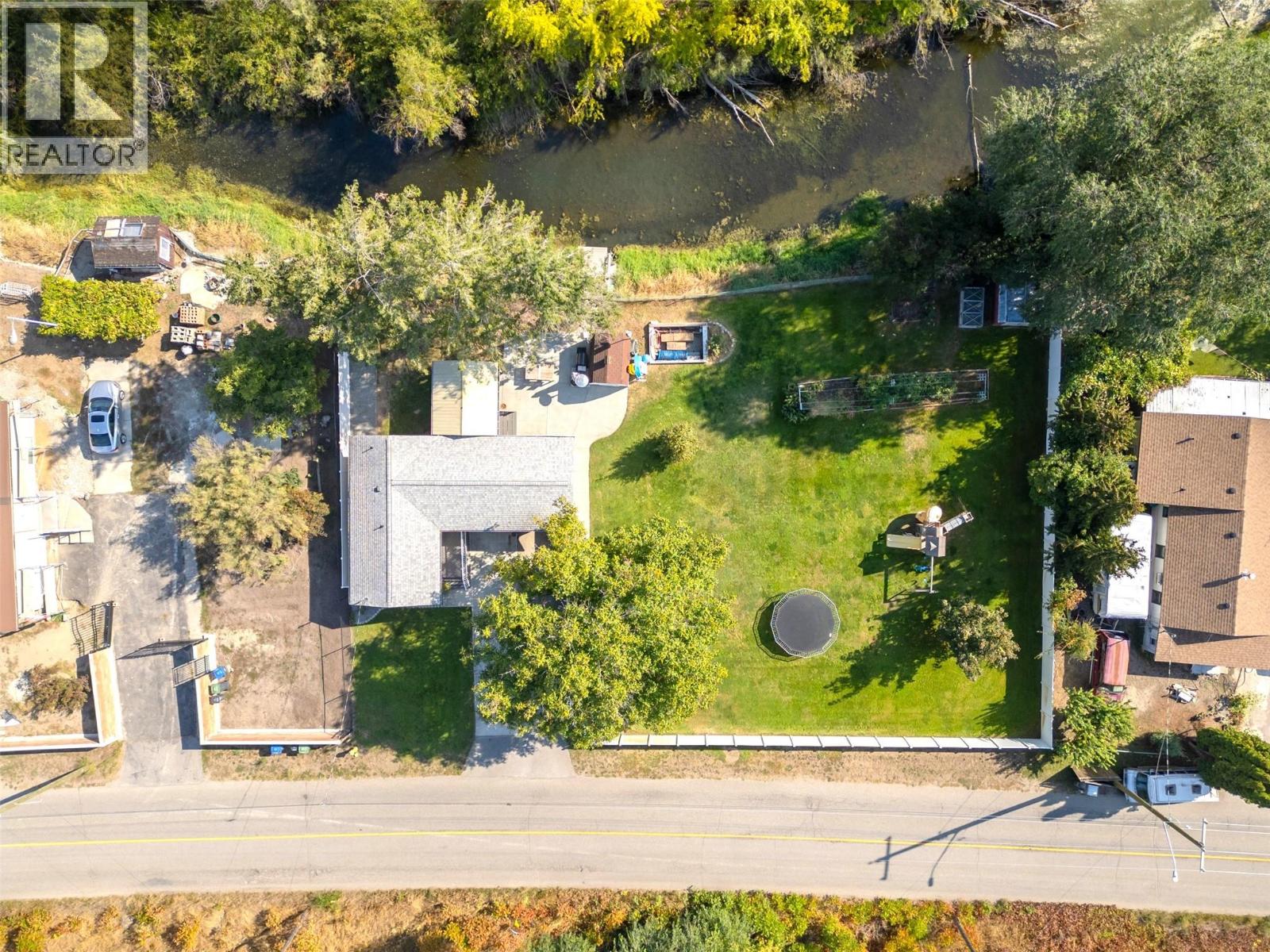 5747 Sawmill Rd, Oliver, BC V0H 1T0