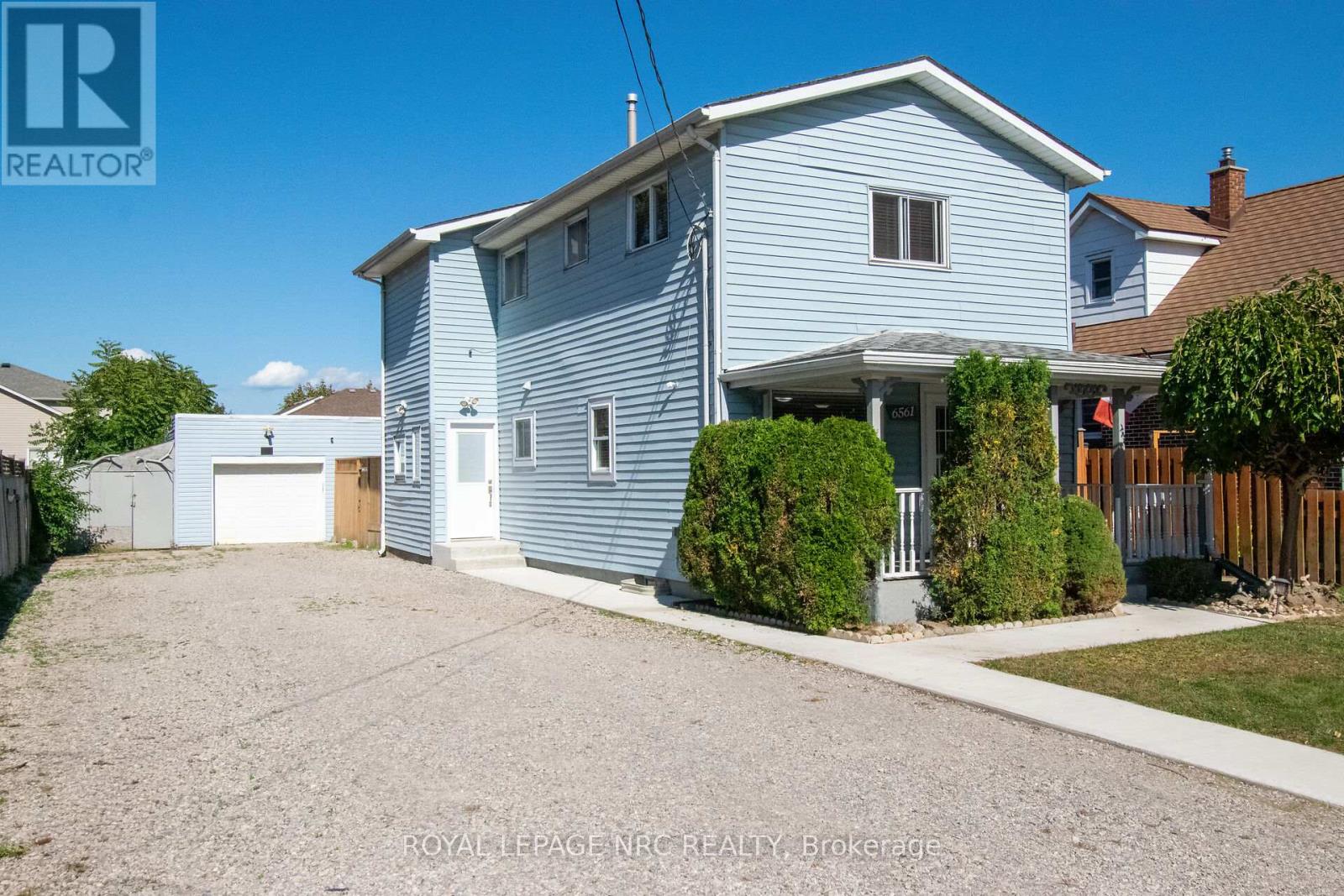 6561 Bellevue St, Niagara Falls, ON L2E 1Y9