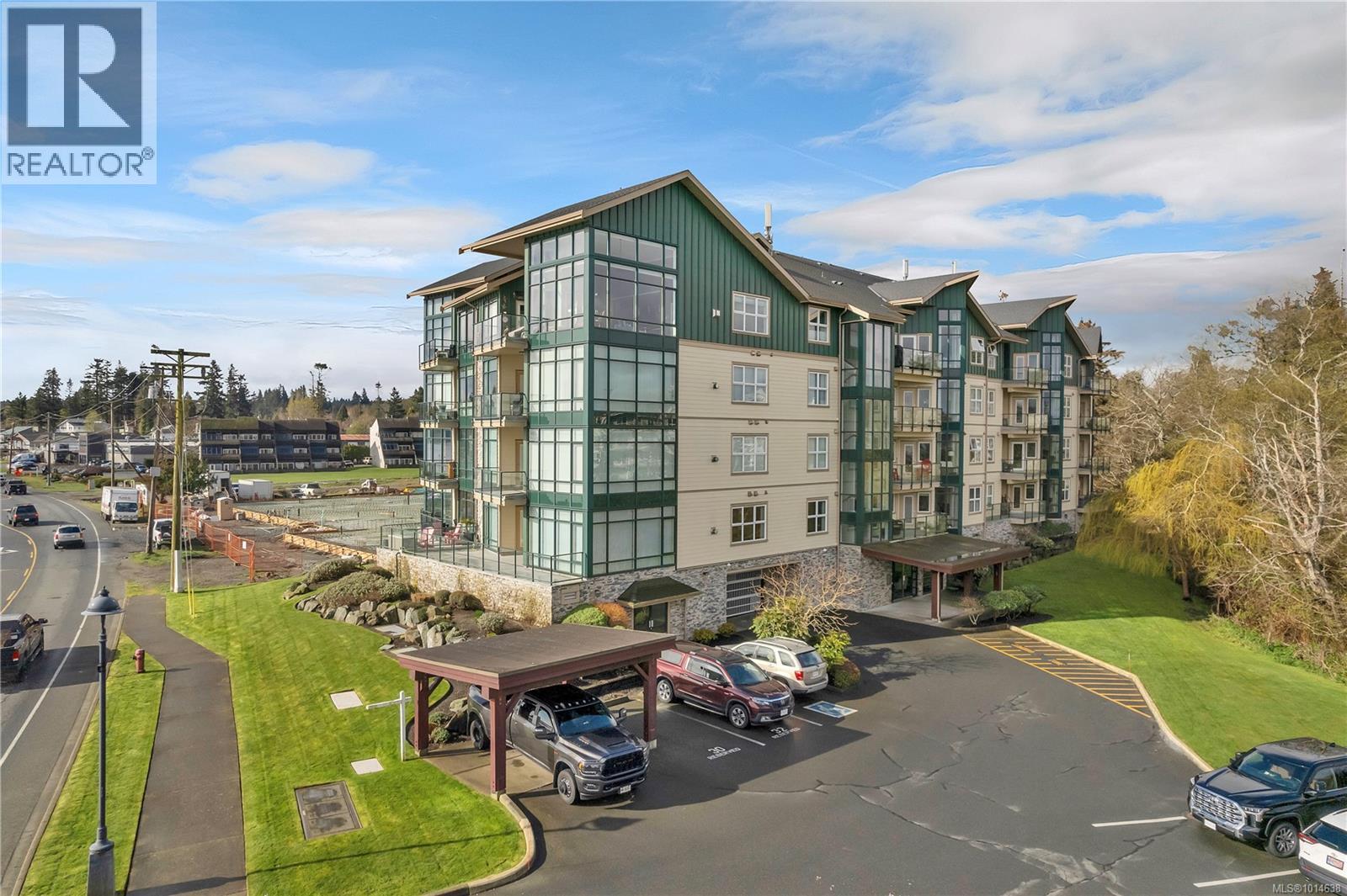 2676 Island Hwy S Unit 401 Hwy, Campbell River, BC V9W 1C7