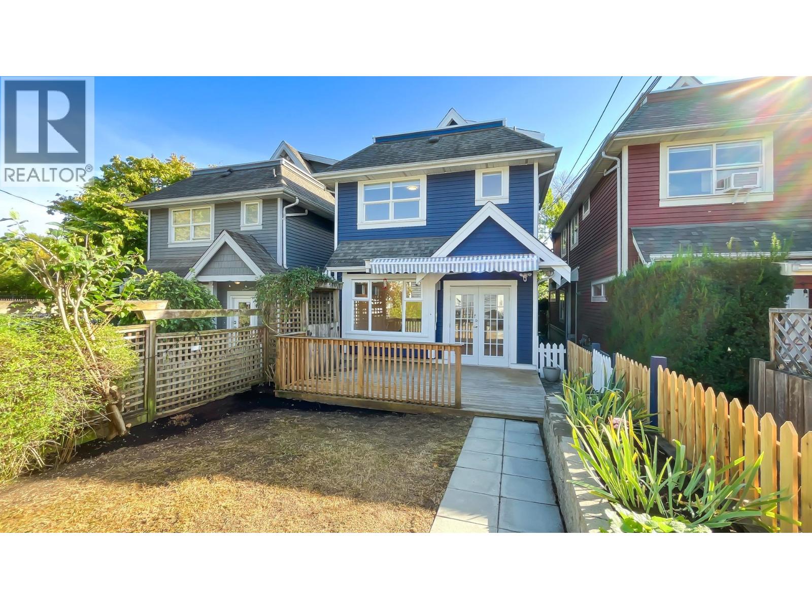 891 Prior St, Vancouver, BC V6A 2G9