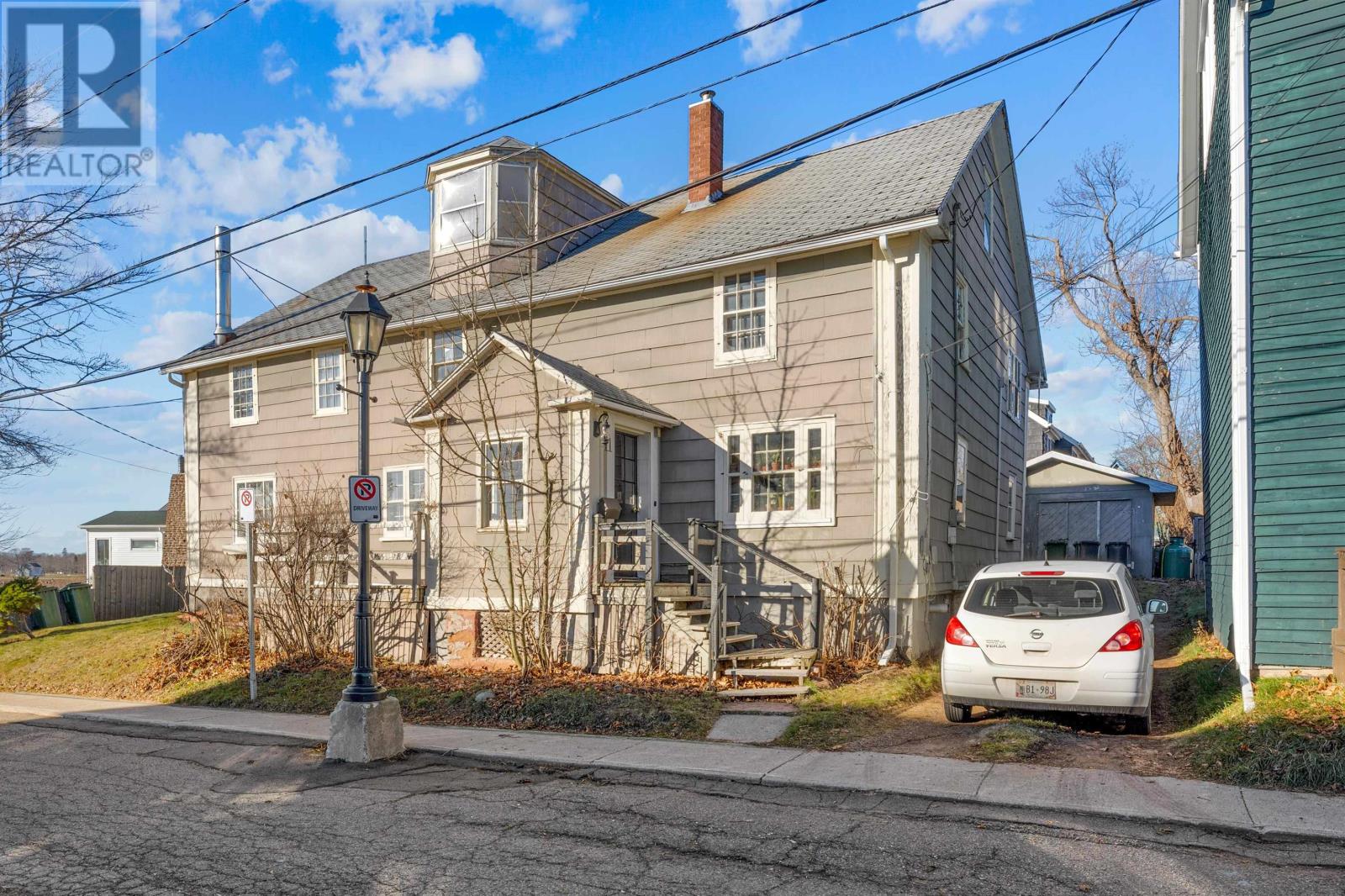 9-11 Sydney St, Charlottetown, PE C1A 1G1